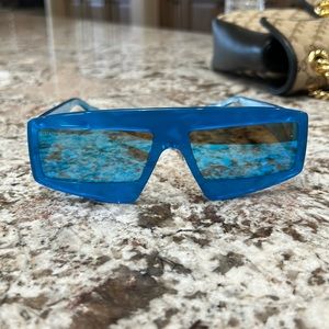 Gucci sunglasses unisex